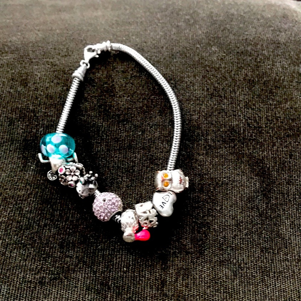 Charm bracelet